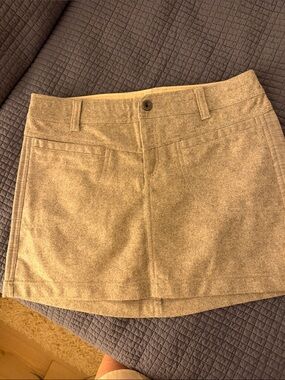 Kuhl Mini Skirt in Heathered Tan Wool Blend